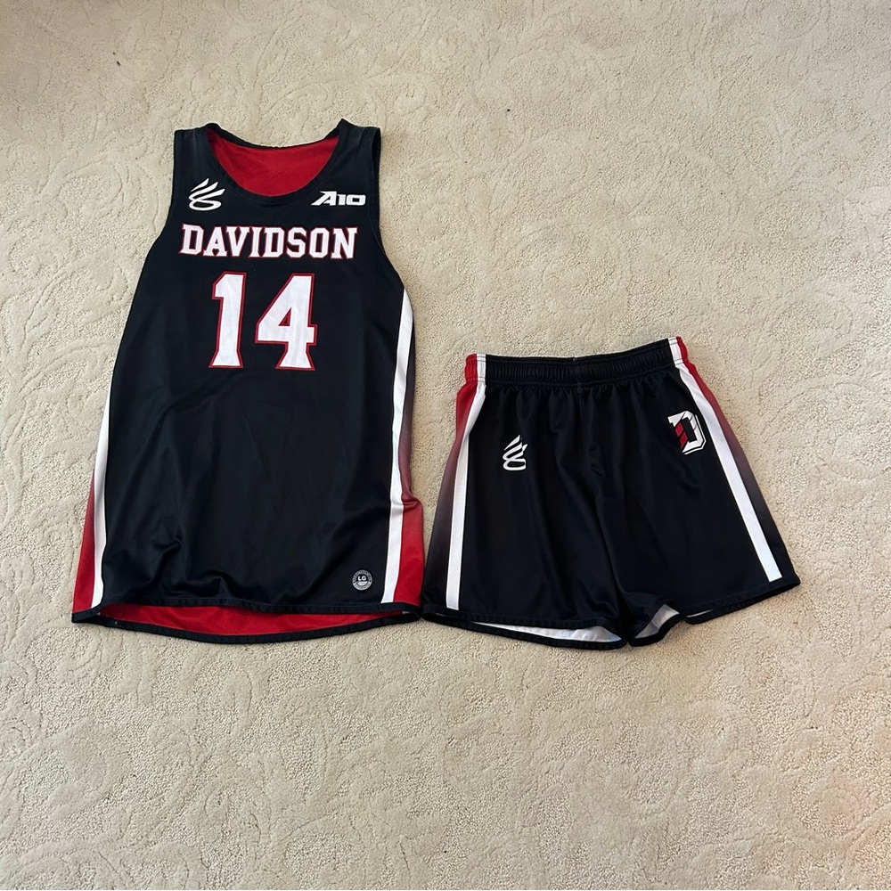Davidson College Men’s Basketball Official Practice Gear